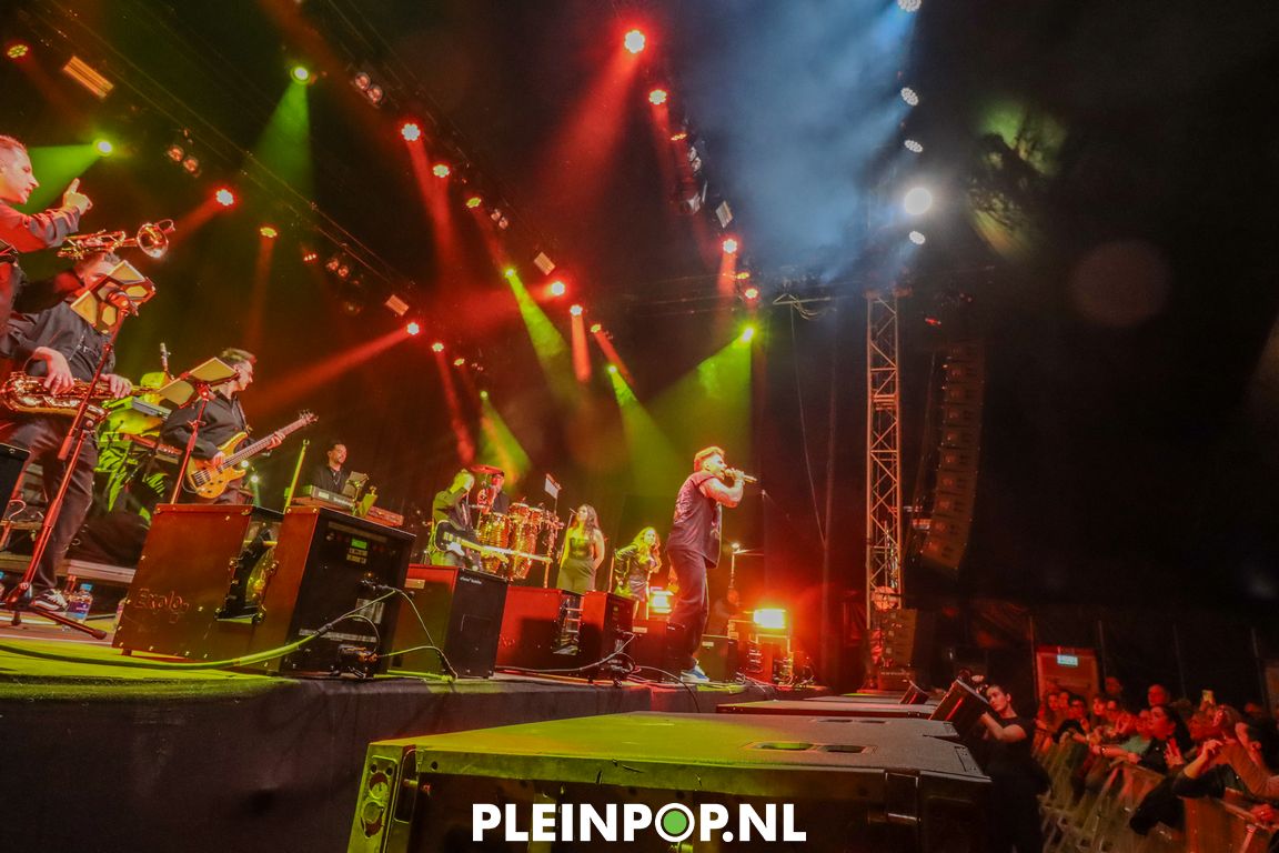 André Hazes jr    (2)